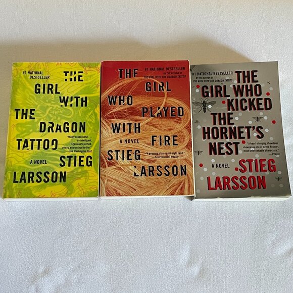 3 Book Set The Girl Who Kicked The Hornets Nest-Played With Fire-Dragon Tattoo - Picture 5 of 5
